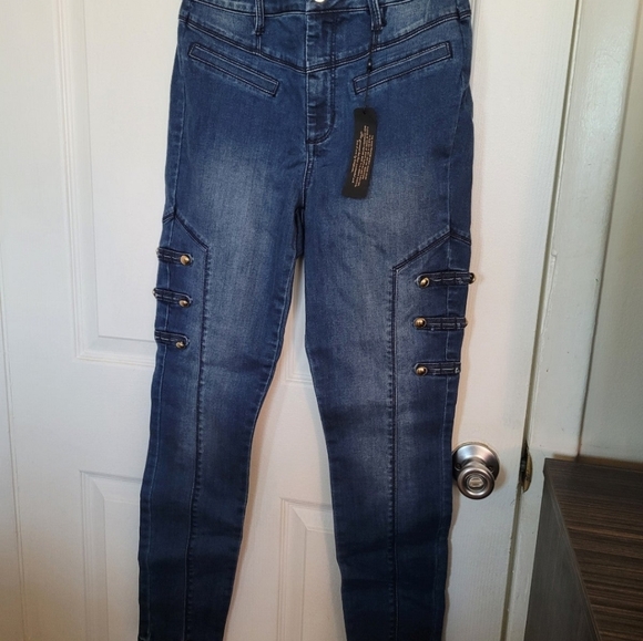 Bebe Jeans New - Picture 5 of 8